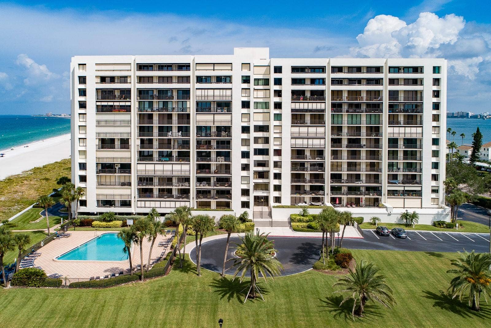 1460 GULF BOULEVARD, #1105, Clearwater Beach, FL 33767 1460 GULF BOULEVARD, #1105, Clearwater Beach, FL 33767