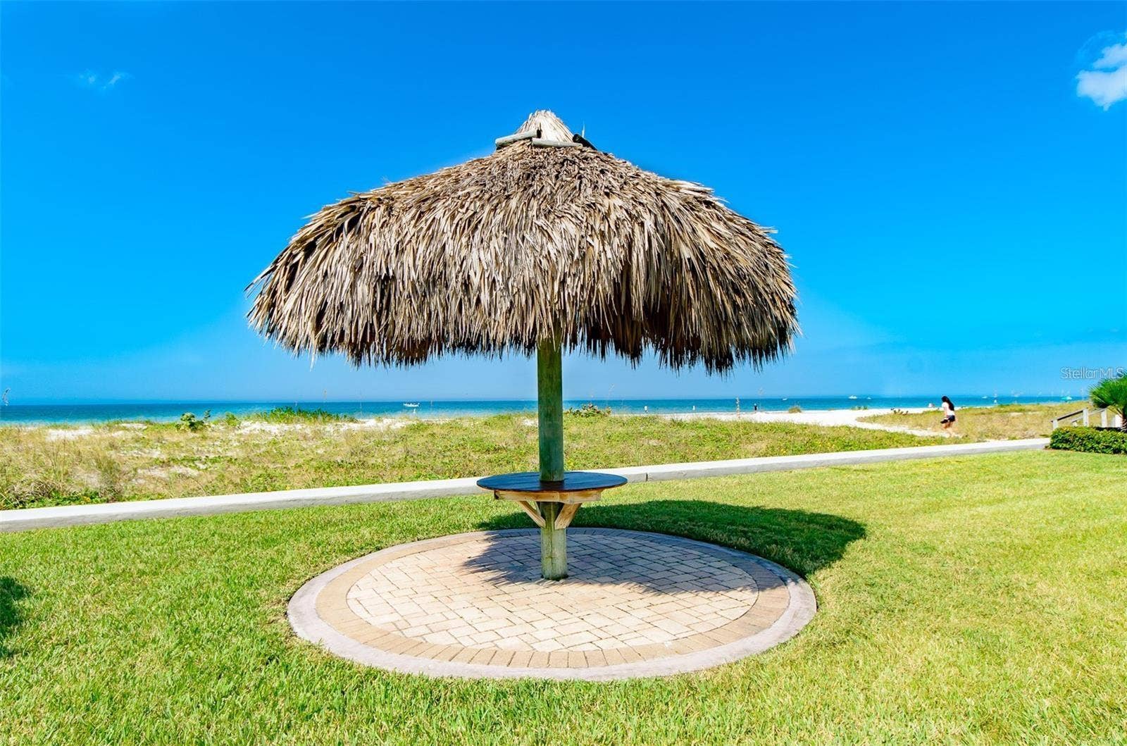 1460 GULF BOULEVARD, #1105, Clearwater Beach, FL 33767 1460 GULF BOULEVARD, #1105, Clearwater Beach, FL 33767