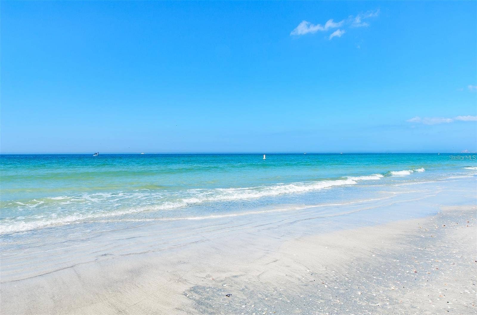 1460 GULF BOULEVARD, #1105, Clearwater Beach, FL 33767 1460 GULF BOULEVARD, #1105, Clearwater Beach, FL 33767