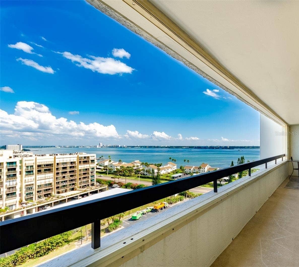 1460 GULF BOULEVARD, #1105, Clearwater Beach, FL 33767 1460 GULF BOULEVARD, #1105, Clearwater Beach, FL 33767