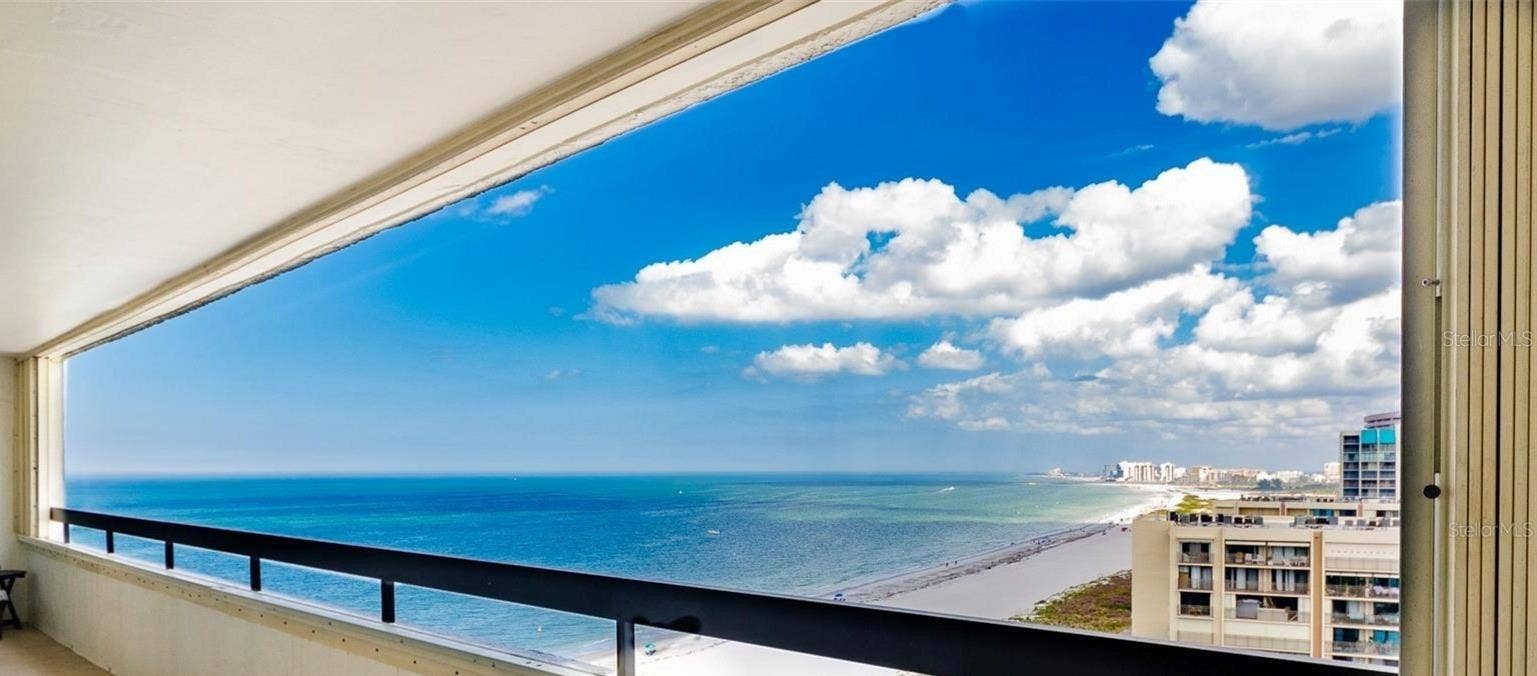 1460 GULF BOULEVARD, #1105, Clearwater Beach, FL 33767 1460 GULF BOULEVARD, #1105, Clearwater Beach, FL 33767