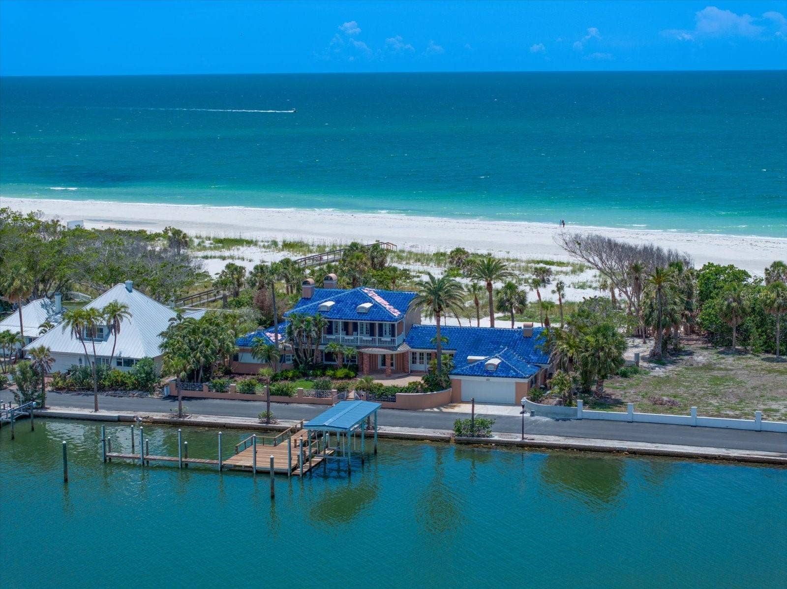 1114 MANDALAY POINT, Clearwater Beach, FL 33767 1114 MANDALAY POINT, Clearwater Beach, FL 33767