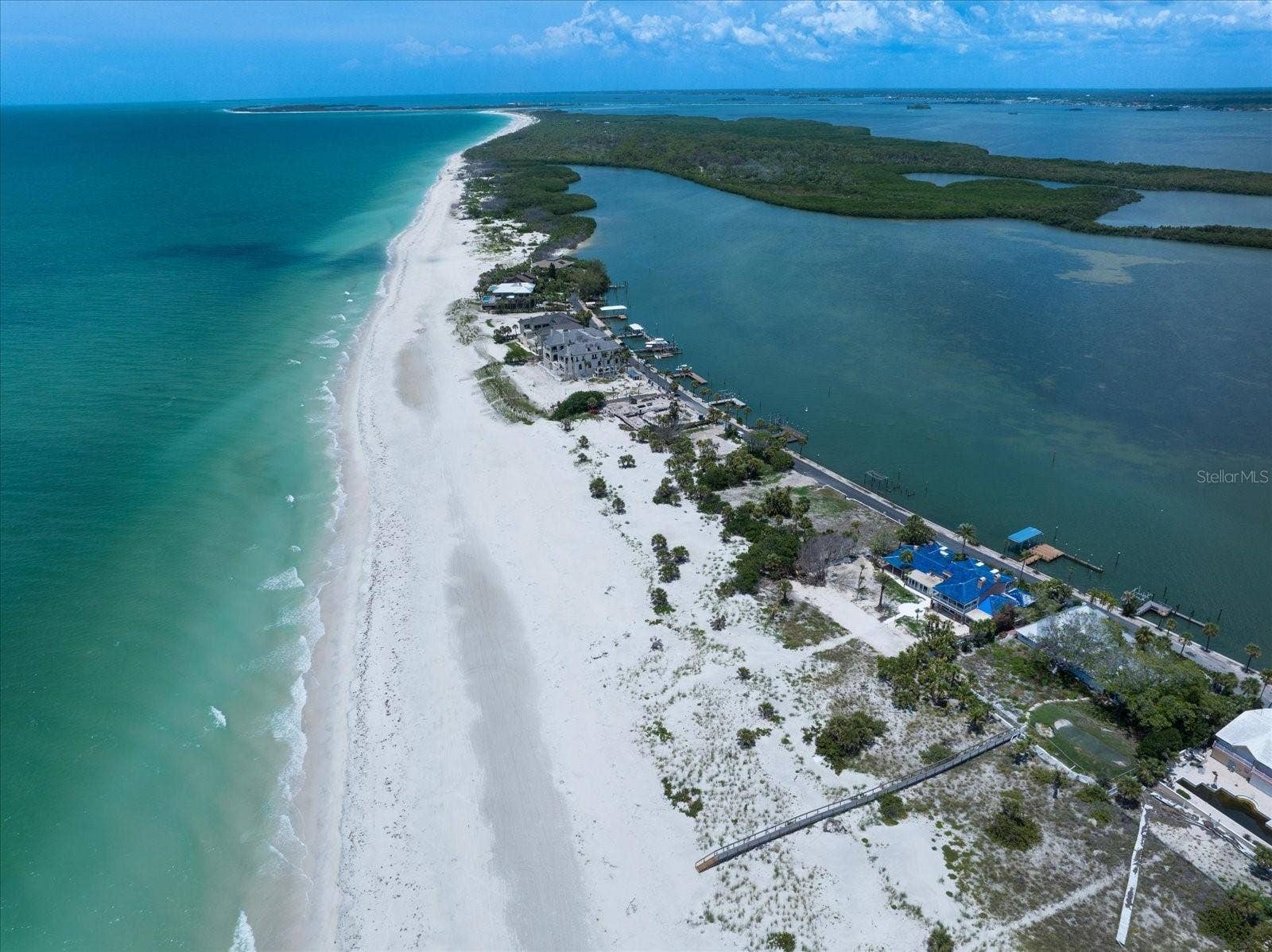 1114 MANDALAY POINT, Clearwater Beach, FL 33767 1114 MANDALAY POINT, Clearwater Beach, FL 33767