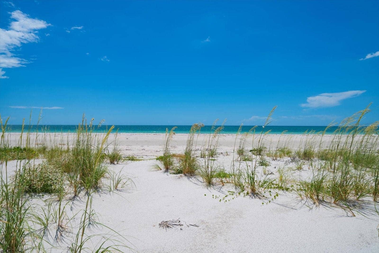 1114 MANDALAY POINT, Clearwater Beach, FL 33767 1114 MANDALAY POINT, Clearwater Beach, FL 33767