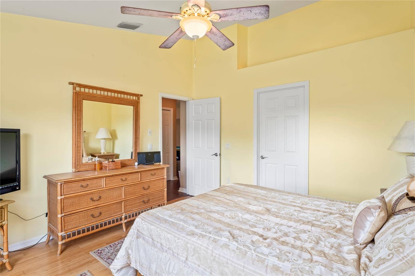 277 WOOD DOVE AVENUE, Tarpon Springs, FL 34689