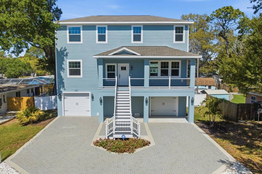 Property photo for 132 PENNSYLVANIA AVENUE, Palm Harbor, FL