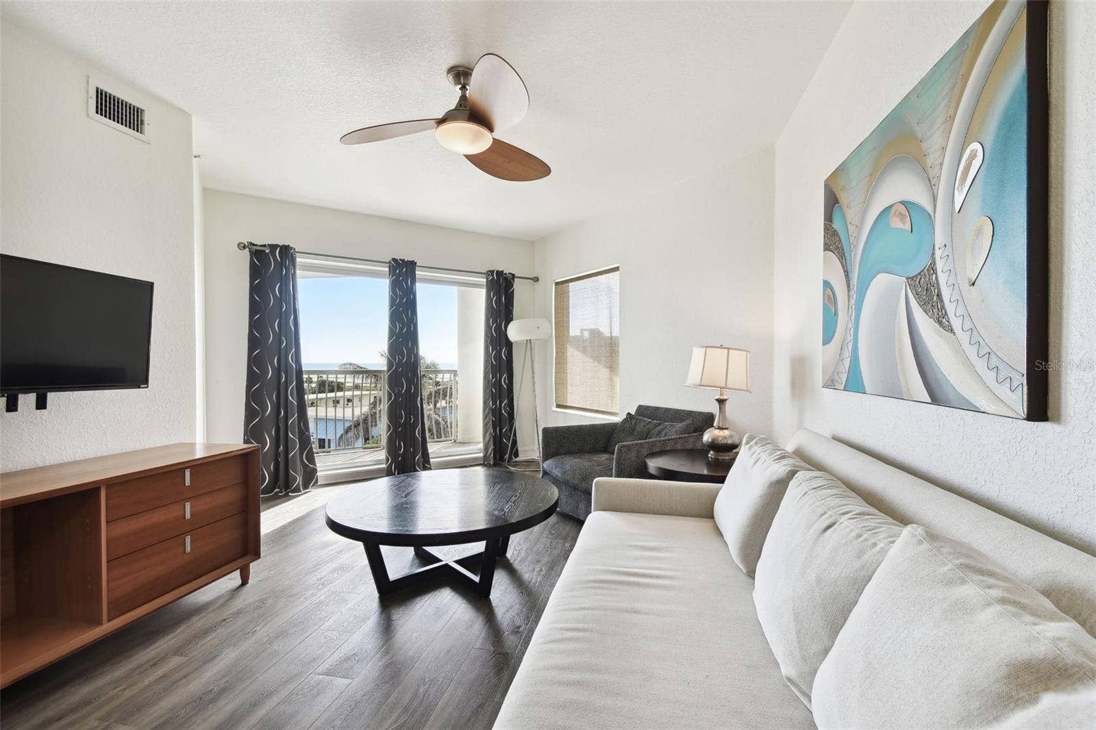 11605 GULF BOULEVARD, #402, Treasure Island, FL 33706