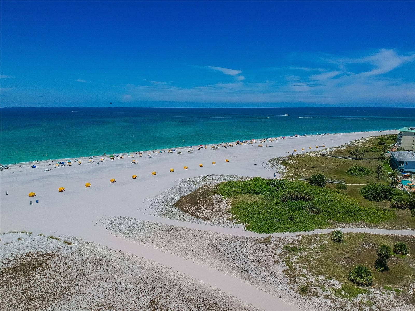 11605 GULF BOULEVARD, #402, Treasure Island, FL 33706