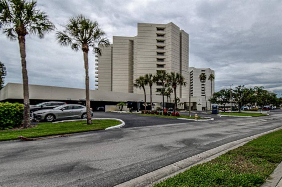 Property photo for 5940 PELICAN BAY PLAZA S, #406, Gulfport, FL