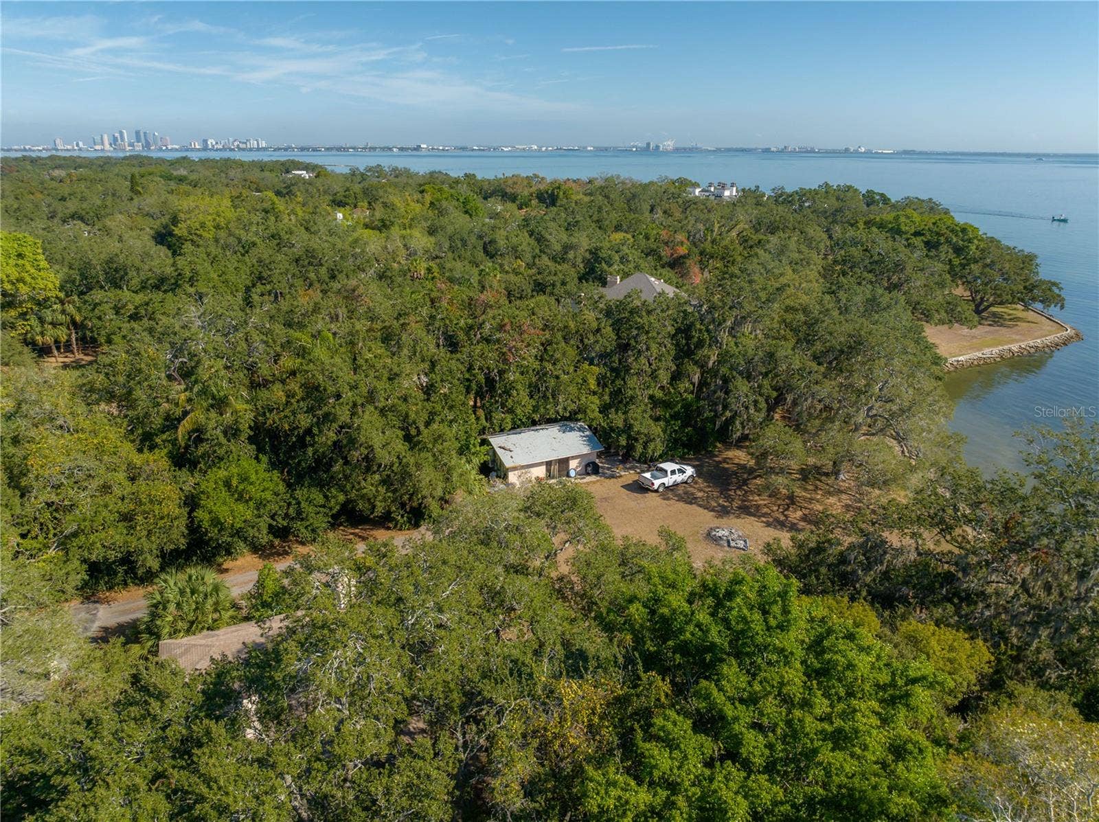 6210 BAYSHORE BOULEVARD, Tampa, FL 33611 6210 BAYSHORE BOULEVARD, Tampa, FL 33611