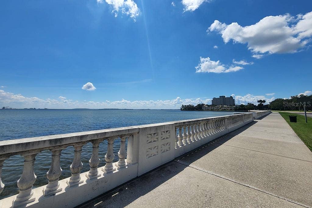 6210 BAYSHORE BOULEVARD, Tampa, FL 33611 6210 BAYSHORE BOULEVARD, Tampa, FL 33611