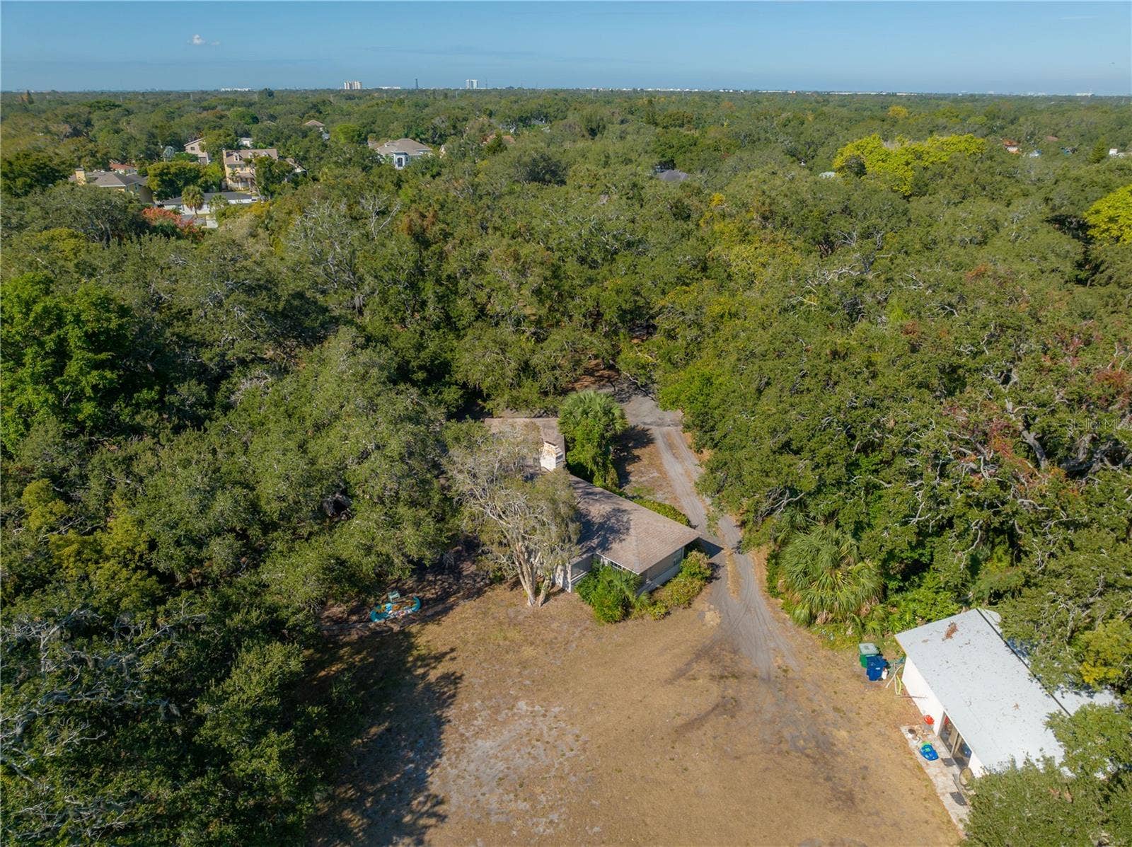 6210 BAYSHORE BOULEVARD, Tampa, FL 33611 6210 BAYSHORE BOULEVARD, Tampa, FL 33611