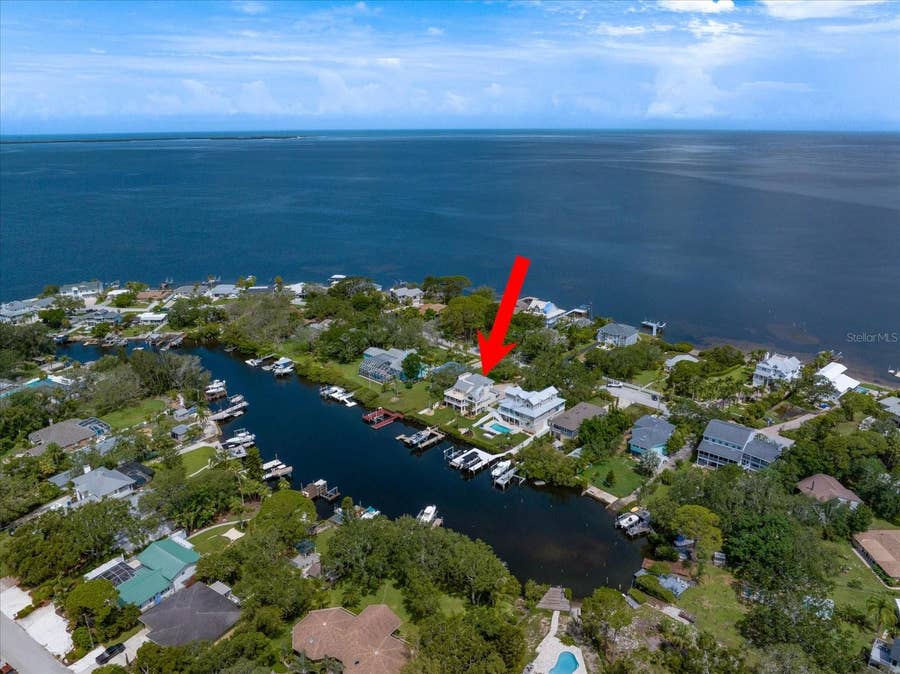 Property photo for 2016 GULFVIEW DRIVE, Holiday, FL