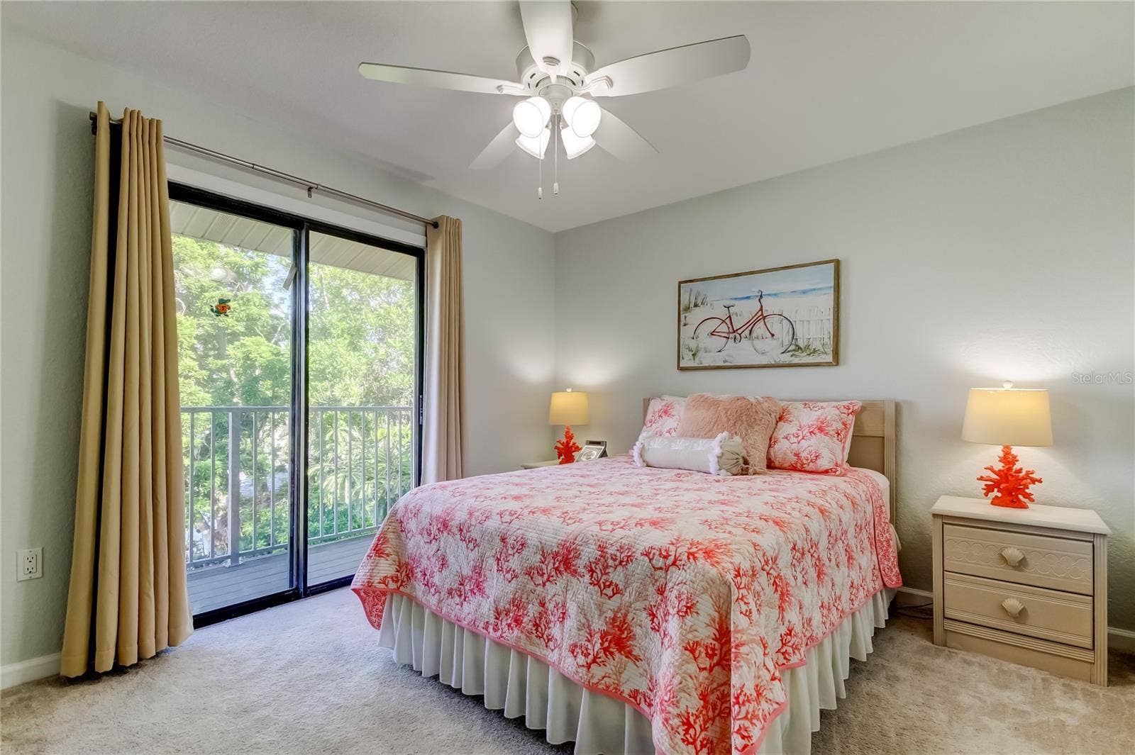 135 92ND AVENUE, #5, Treasure Island, FL 33706