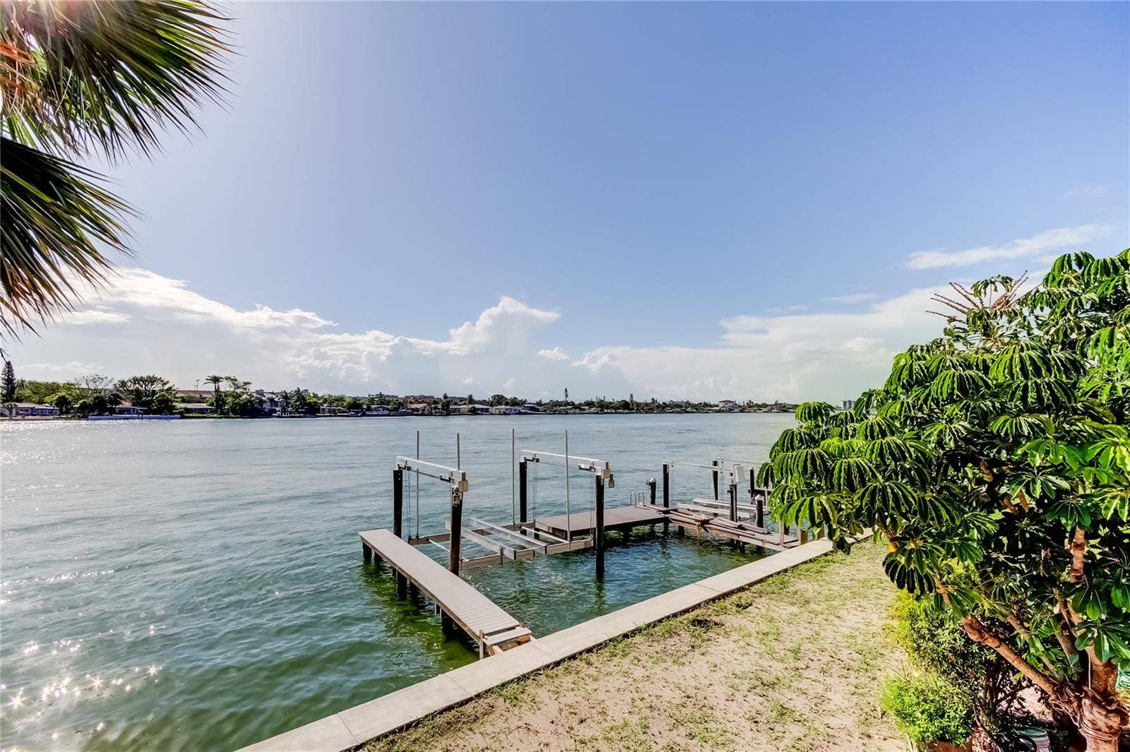 135 92ND AVENUE, #5, Treasure Island, FL 33706