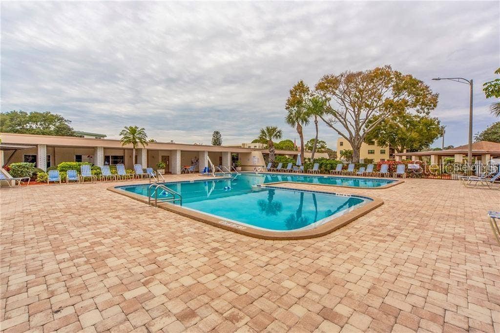 5603 80TH STREET N, #410, St Petersburg, FL 33709