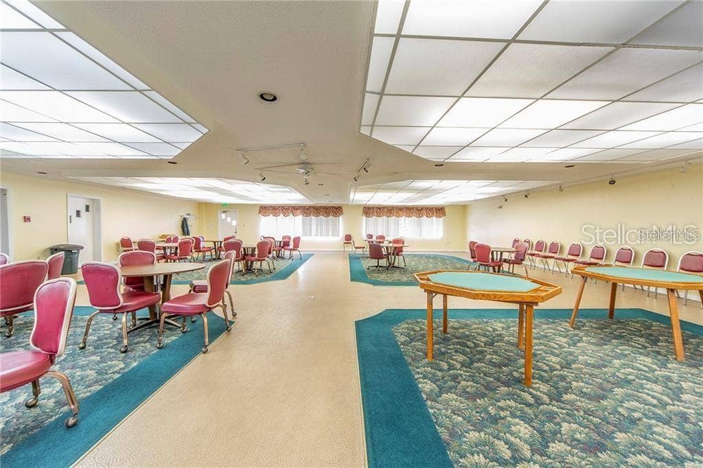 5603 80TH STREET N, #410, St Petersburg, FL 33709