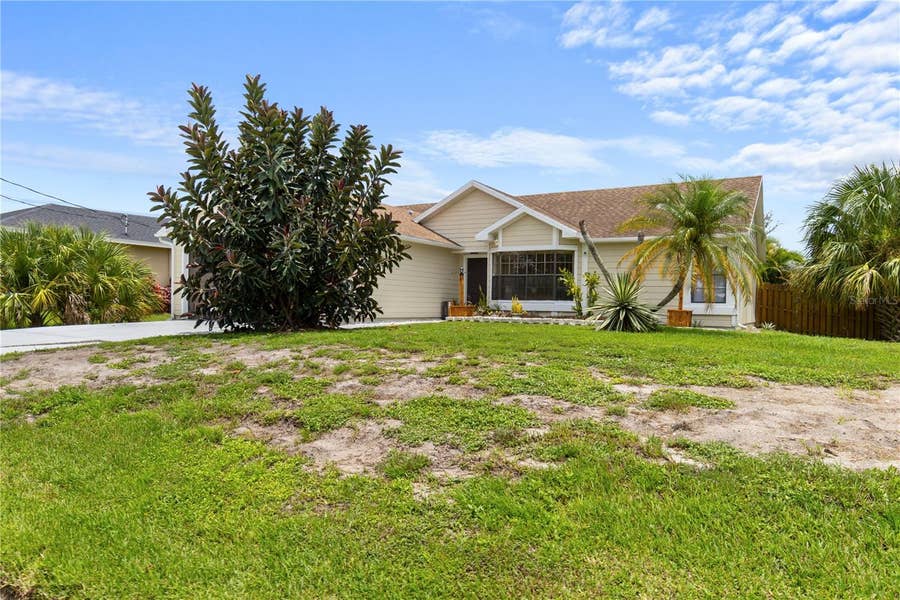 Property photo for 1921 SW GRANELLO TERRACE, Port St Lucie, FL