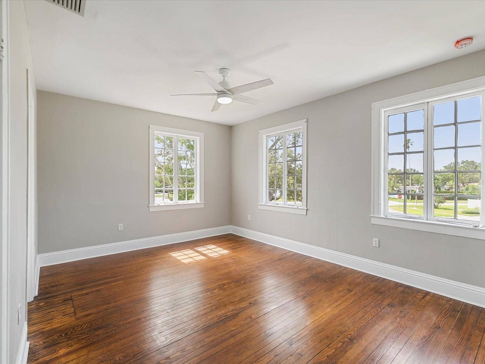 456 GARDENIA STREET, Belleair, FL 33756 456 GARDENIA STREET, Belleair, FL 33756