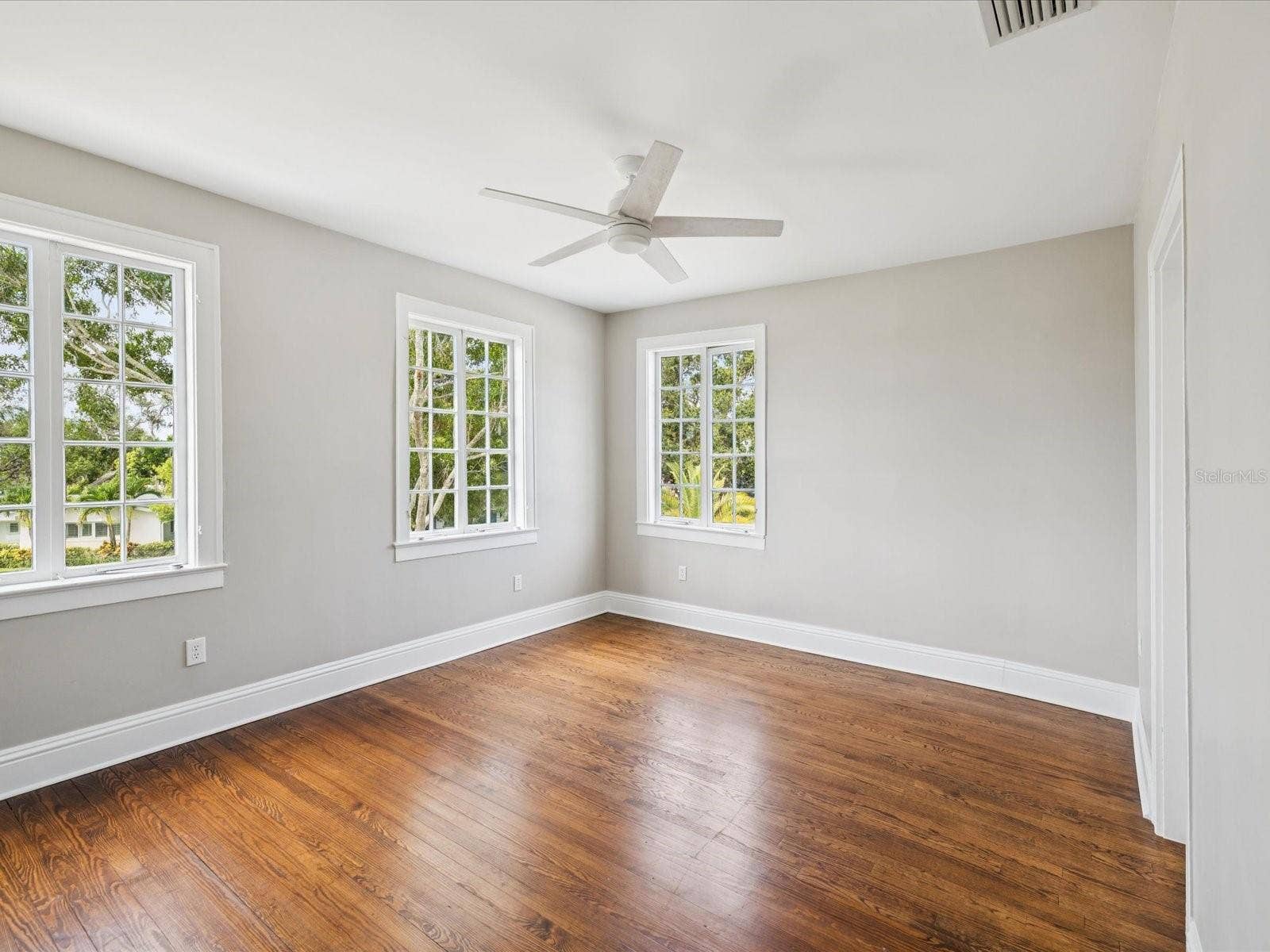 456 GARDENIA STREET, Belleair, FL 33756 456 GARDENIA STREET, Belleair, FL 33756