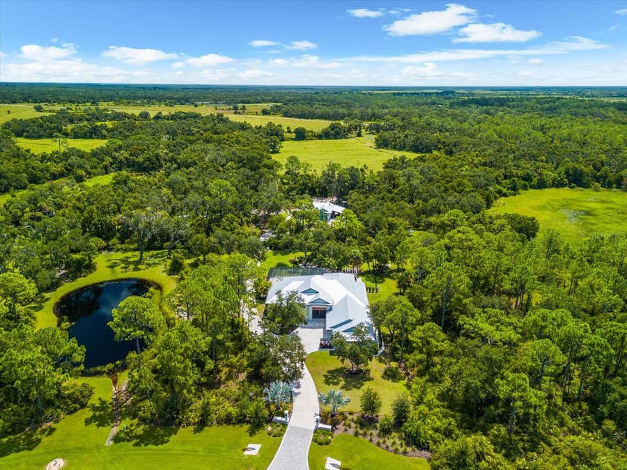 Property photo for 10808 LEAFWING DRIVE, Sarasota, FL