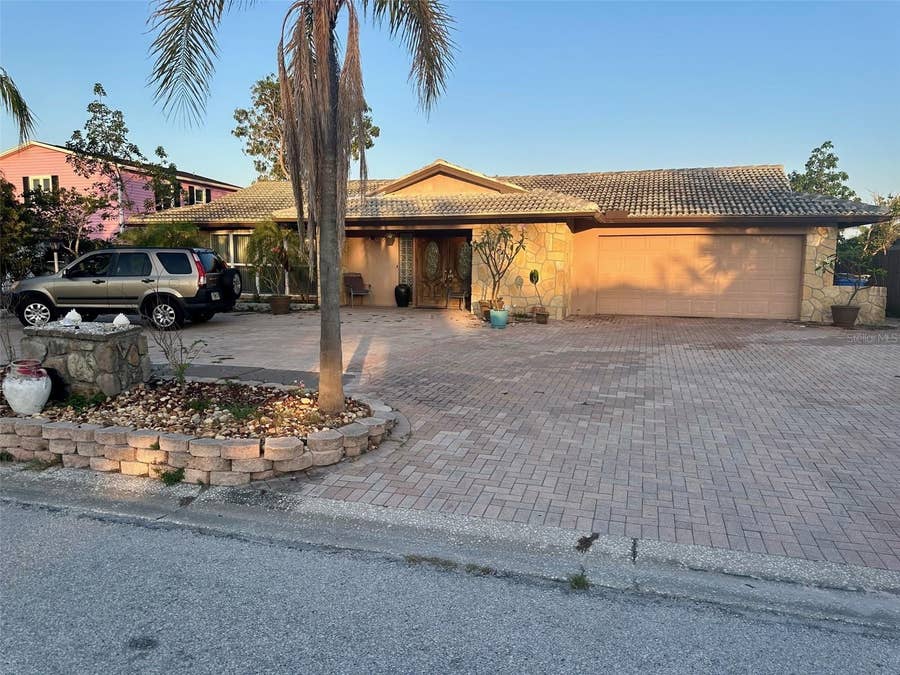 Property photo for 3920 VENETIAN WAY, Tampa, FL