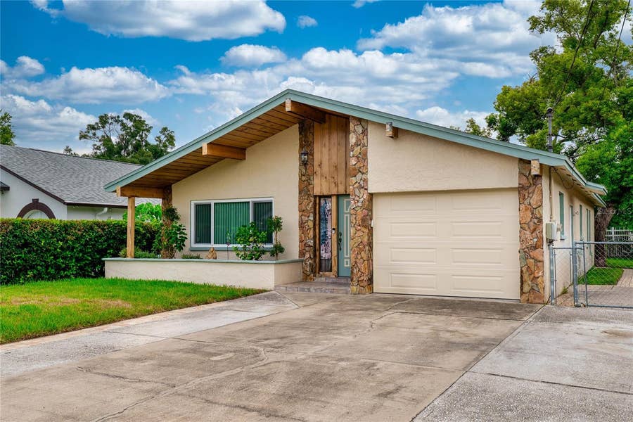 Property photo for 7523 BLOSSOM AVENUE, Tampa, FL