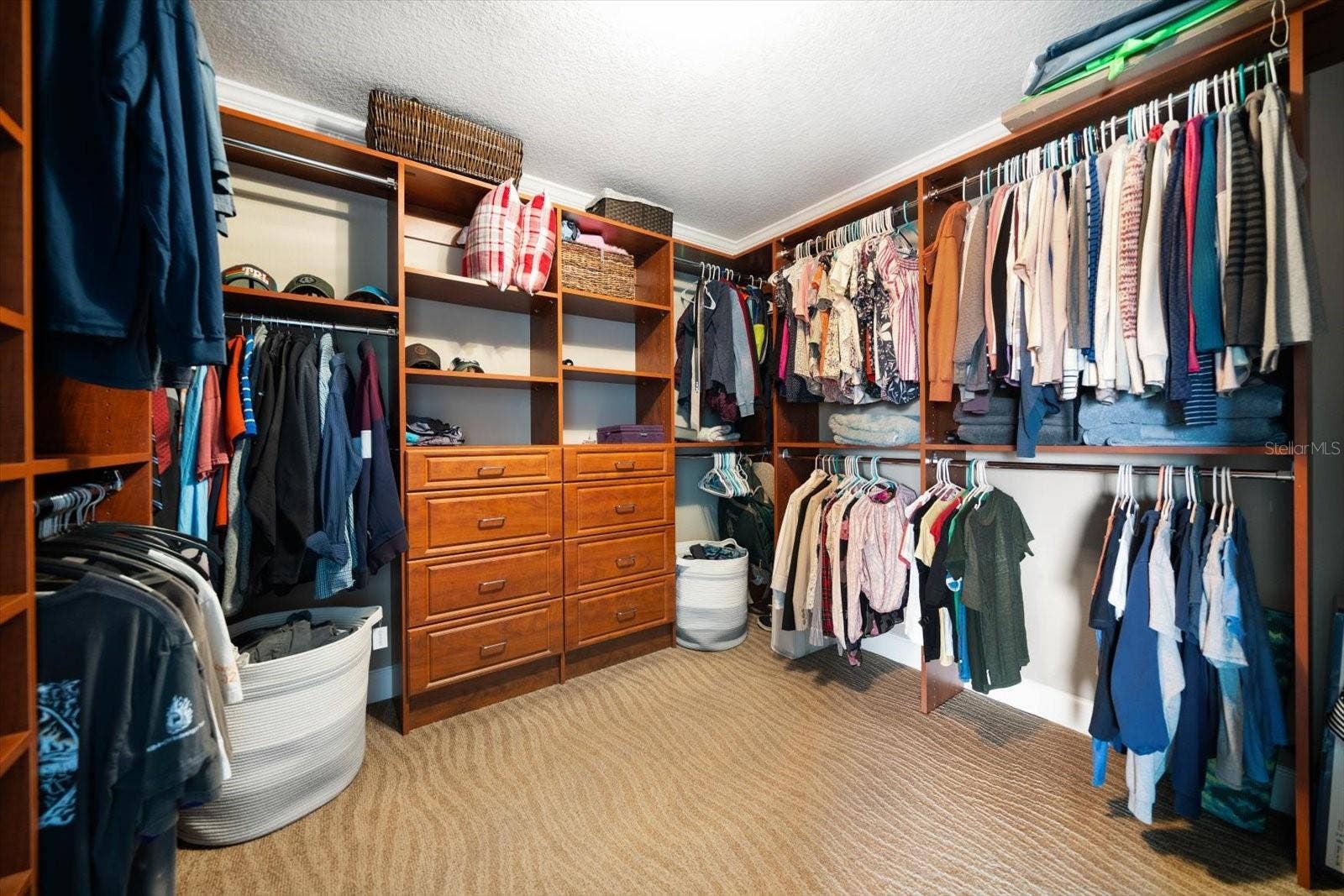 119 MARINA DEL REY COURT, Clearwater Beach, FL 33767 Custom built-in found in spacious walk-in closet.