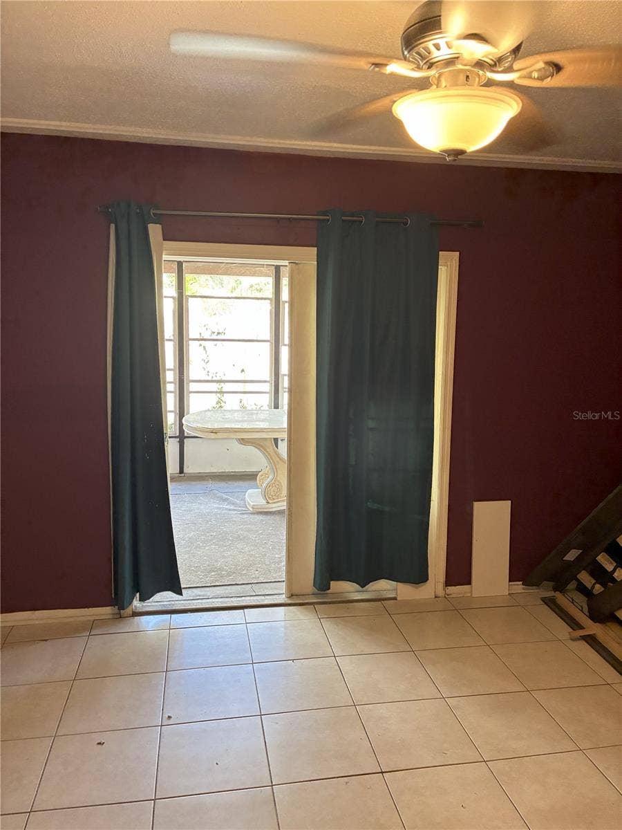 3016 BLOOMINGDALE AVENUE, Valrico, FL 33596 3016 BLOOMINGDALE AVENUE, Valrico, FL 33596