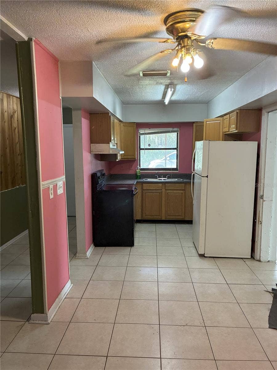 3016 BLOOMINGDALE AVENUE, Valrico, FL 33596 3016 BLOOMINGDALE AVENUE, Valrico, FL 33596