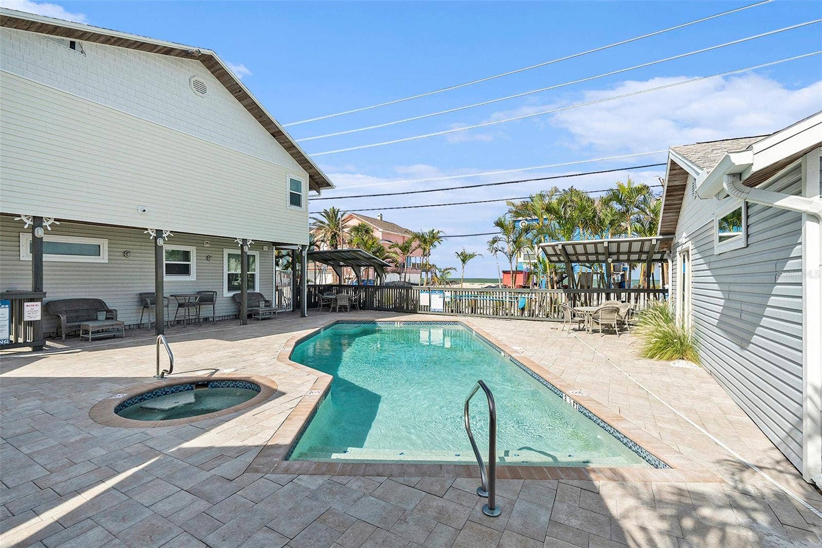 8425 W GULF BOULEVARD, Treasure Island, FL 33706 pool, spa
