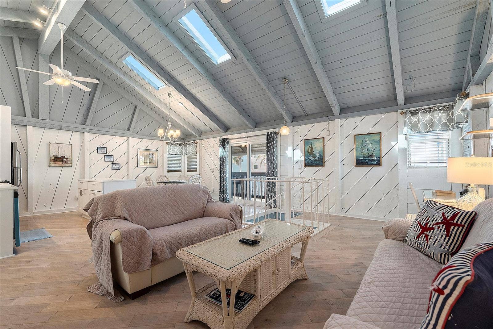 8425 W GULF BOULEVARD, Treasure Island, FL 33706 Hampton living