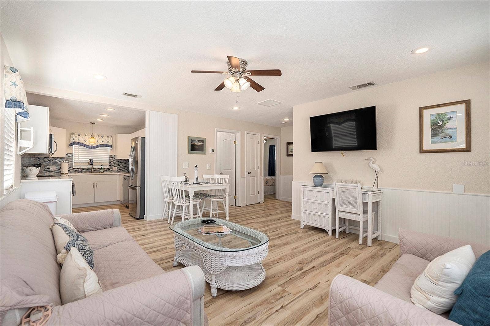 8425 W GULF BOULEVARD, Treasure Island, FL 33706 Sag floor view