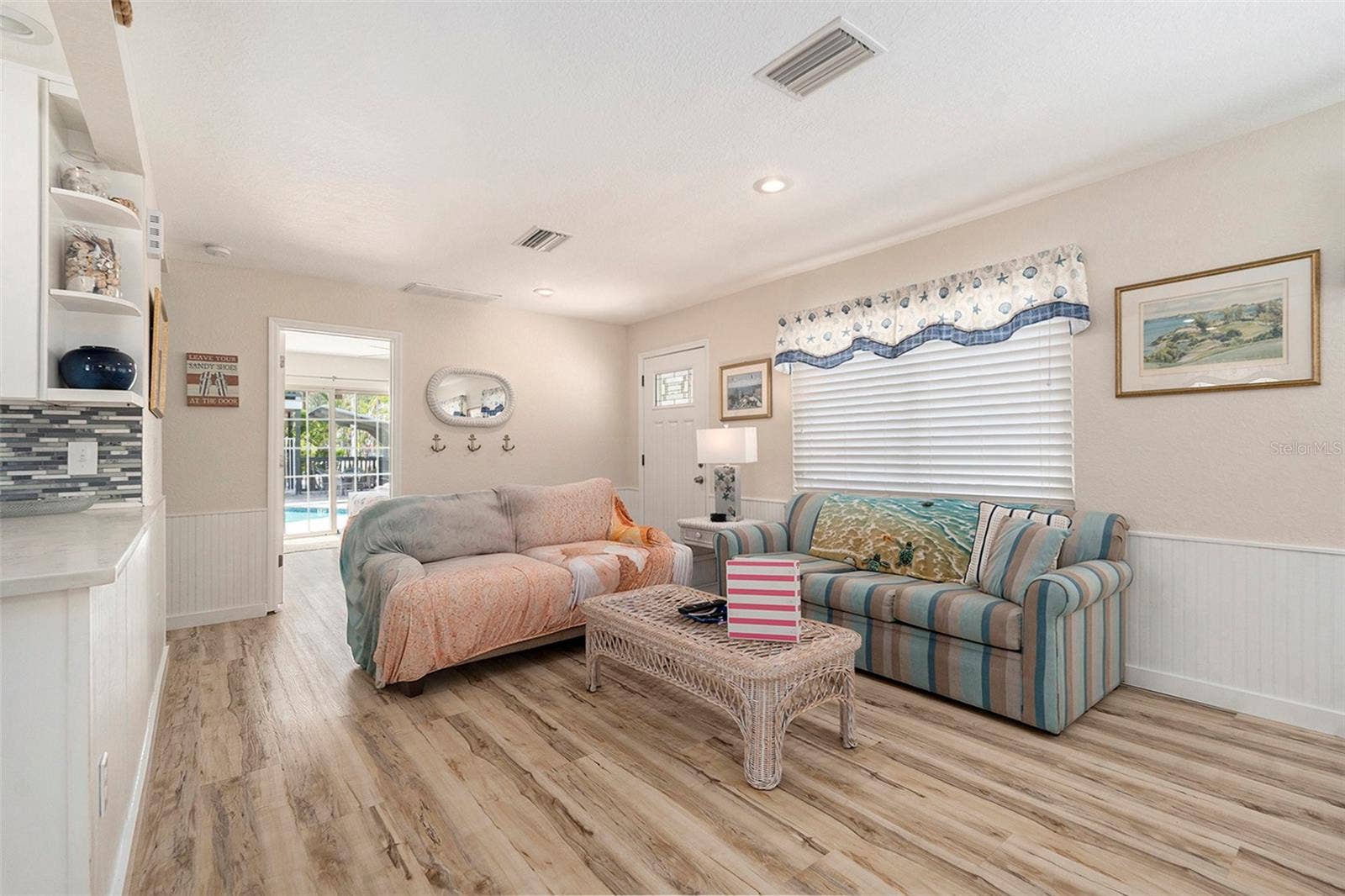 8425 W GULF BOULEVARD, Treasure Island, FL 33706 Montauk living