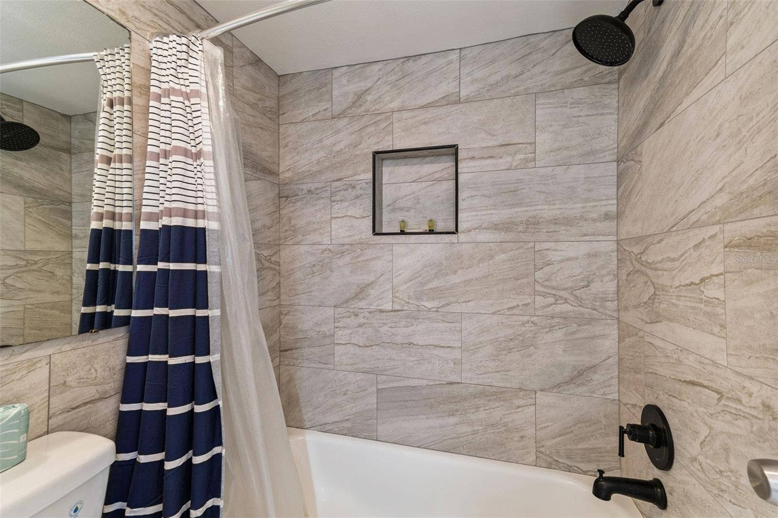 800 BAYWAY BOULEVARD, #17, Clearwater Beach, FL 33767 800 BAYWAY BOULEVARD, #17, Clearwater Beach, FL 33767
