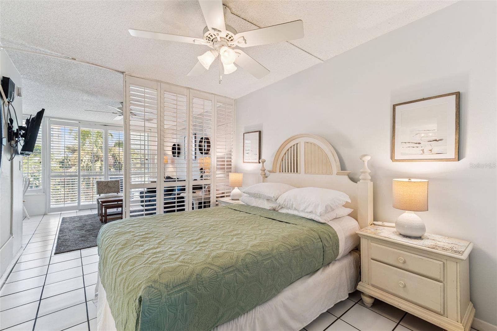 800 BAYWAY BOULEVARD, #17, Clearwater Beach, FL 33767 800 BAYWAY BOULEVARD, #17, Clearwater Beach, FL 33767