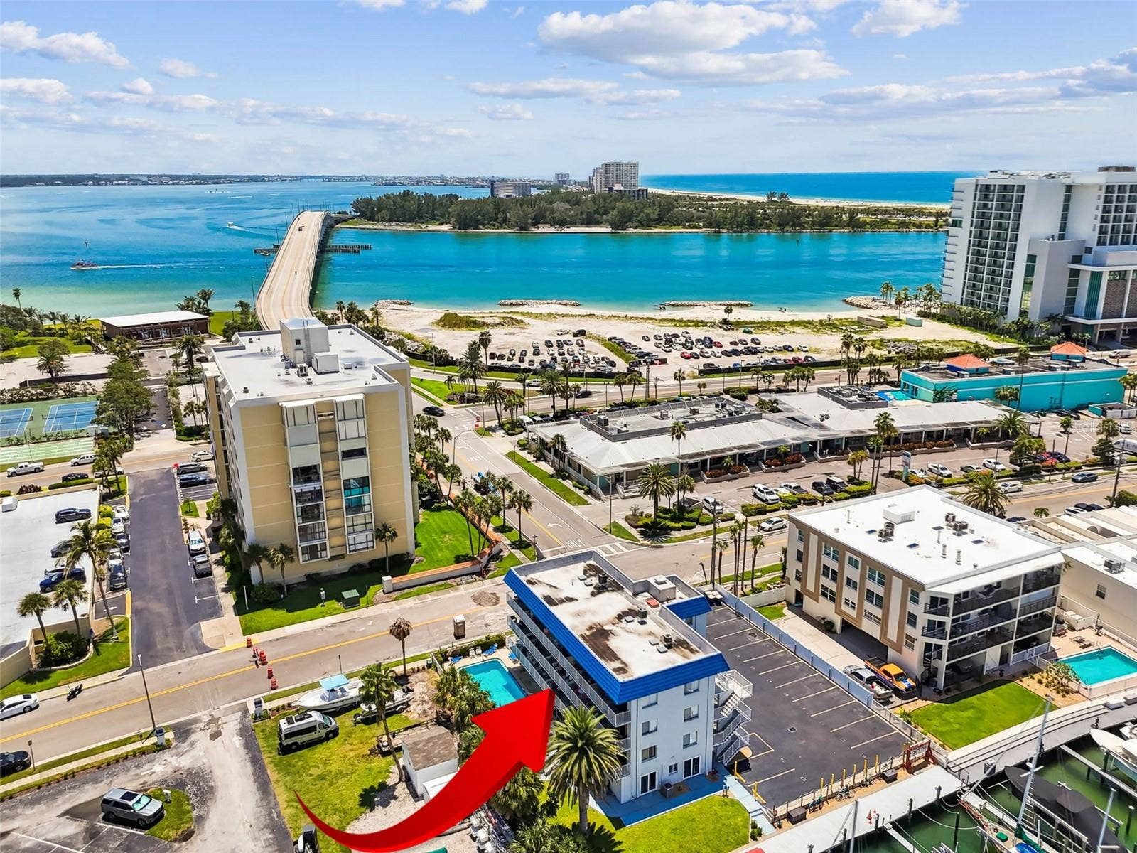 800 BAYWAY BOULEVARD, #17, Clearwater Beach, FL 33767 800 BAYWAY BOULEVARD, #17, Clearwater Beach, FL 33767