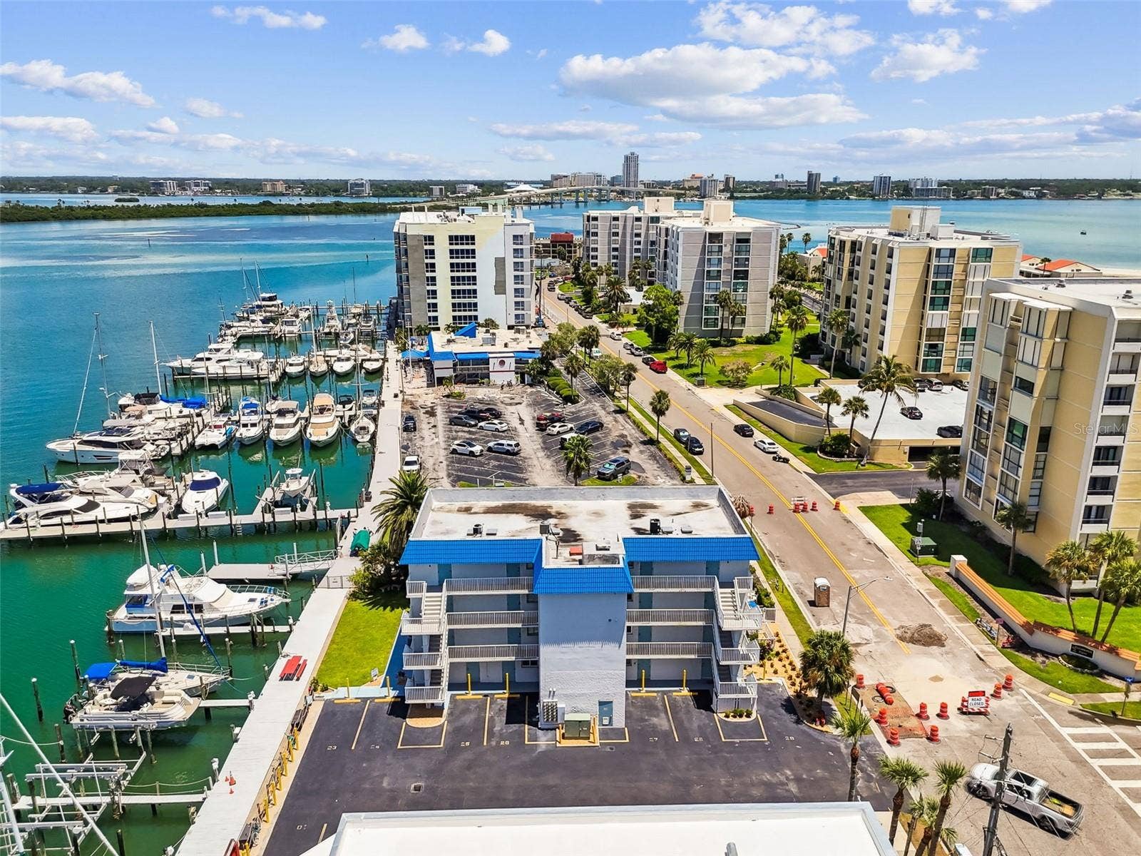 800 BAYWAY BOULEVARD, #17, Clearwater Beach, FL 33767 800 BAYWAY BOULEVARD, #17, Clearwater Beach, FL 33767