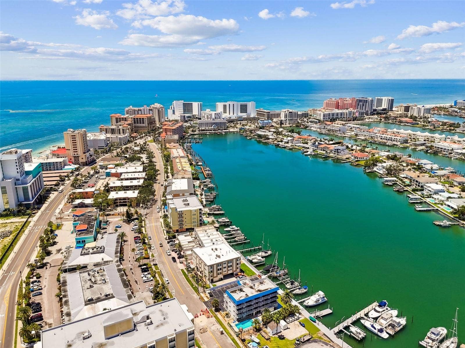 800 BAYWAY BOULEVARD, #17, Clearwater Beach, FL 33767 800 BAYWAY BOULEVARD, #17, Clearwater Beach, FL 33767