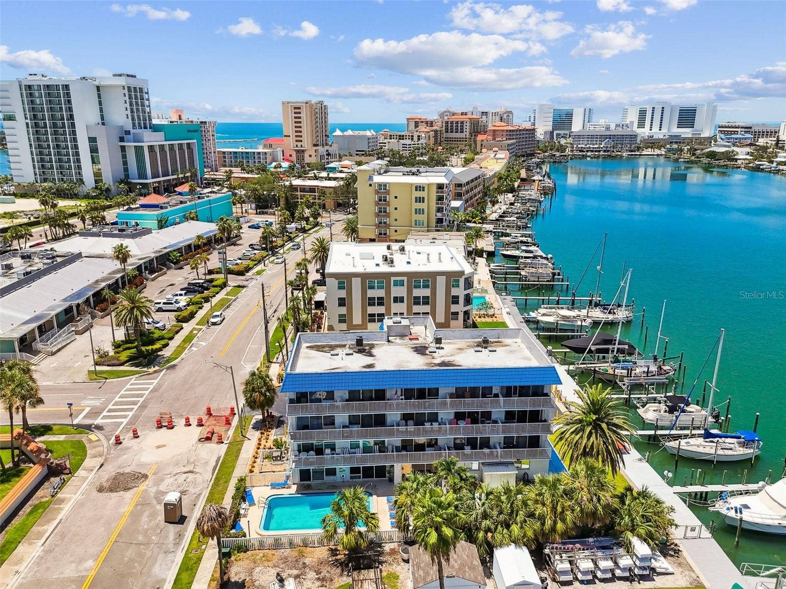 800 BAYWAY BOULEVARD, #17, Clearwater Beach, FL 33767 800 BAYWAY BOULEVARD, #17, Clearwater Beach, FL 33767