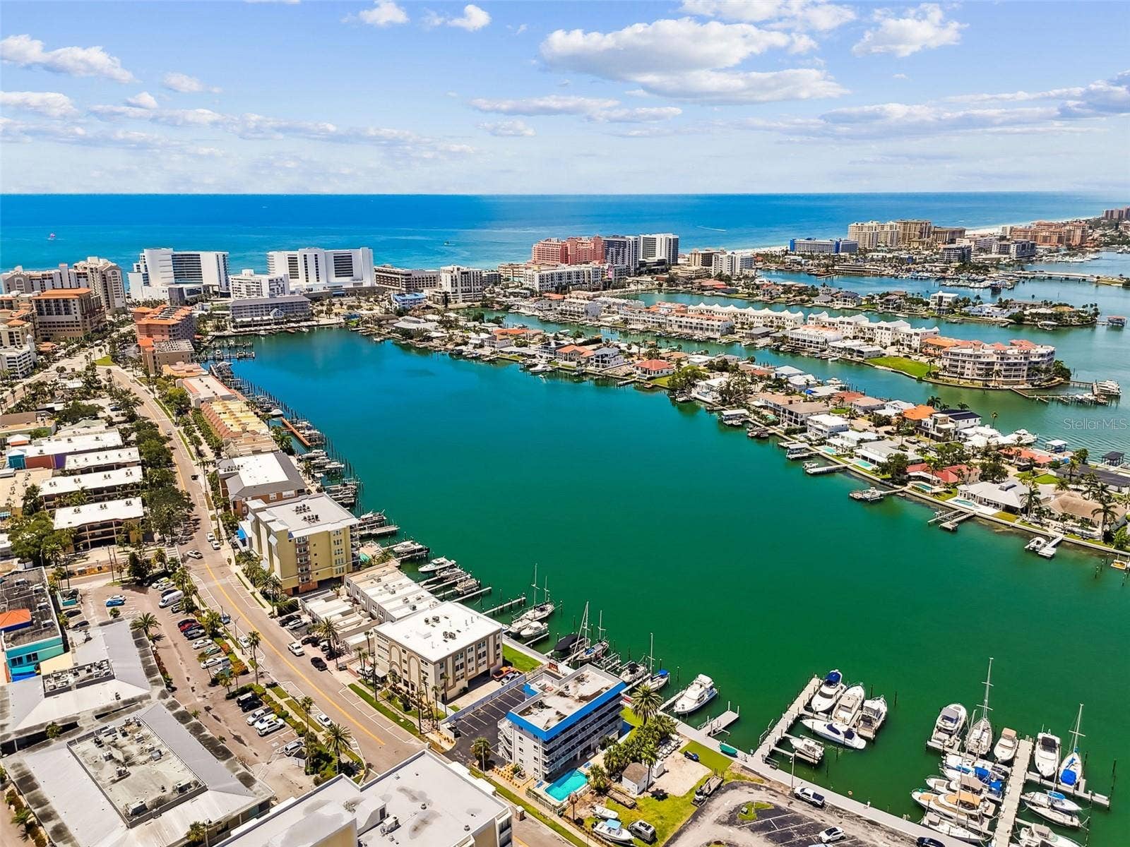 800 BAYWAY BOULEVARD, #17, Clearwater Beach, FL 33767 800 BAYWAY BOULEVARD, #17, Clearwater Beach, FL 33767