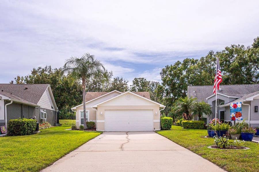 Property photo for 6431 GENTLE BEN CIRCLE, Wesley Chapel, FL