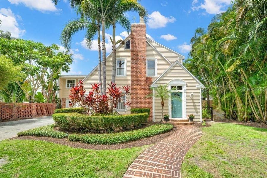 Property photo for 3730 FOSTER HILL DRIVE N, St Petersburg, FL