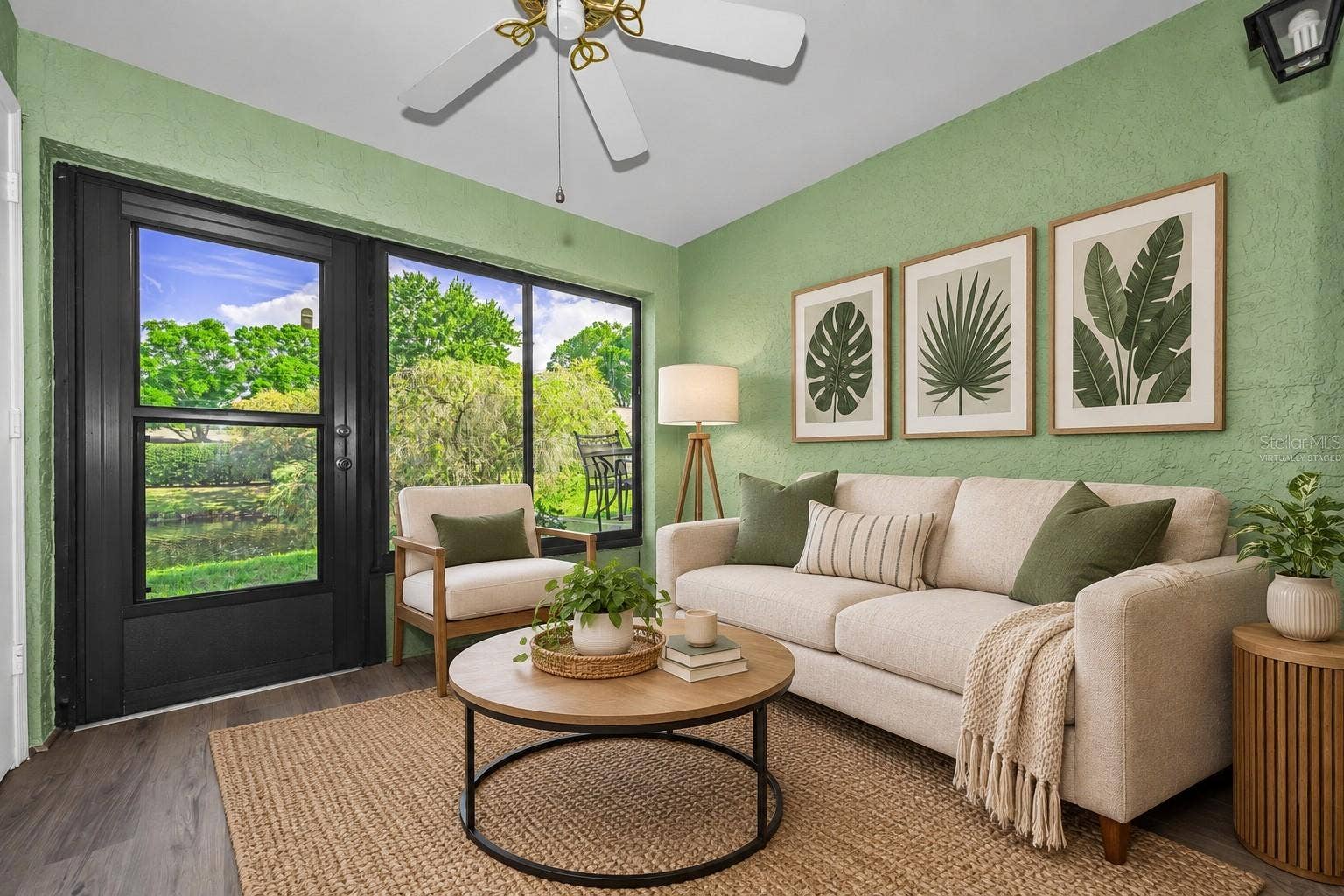 2119 ELM STREET, #103, Dunedin, FL 34698 virtually staged, enclosed lania