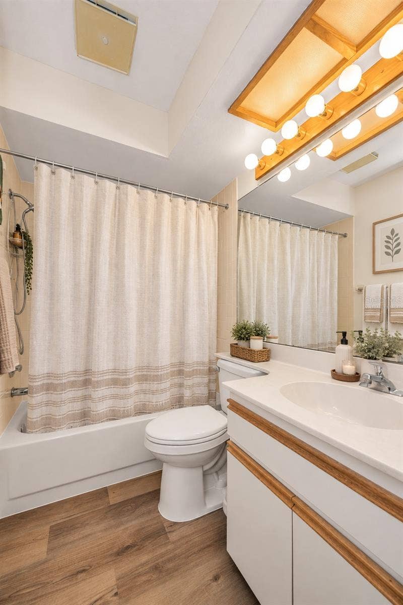 2119 ELM STREET, #103, Dunedin, FL 34698 virtually staged