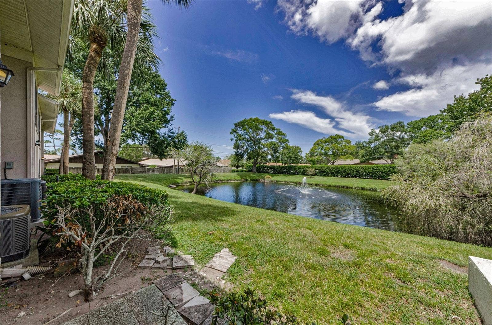 2119 ELM STREET, #103, Dunedin, FL 34698 2119 ELM STREET, #103, Dunedin, FL 34698