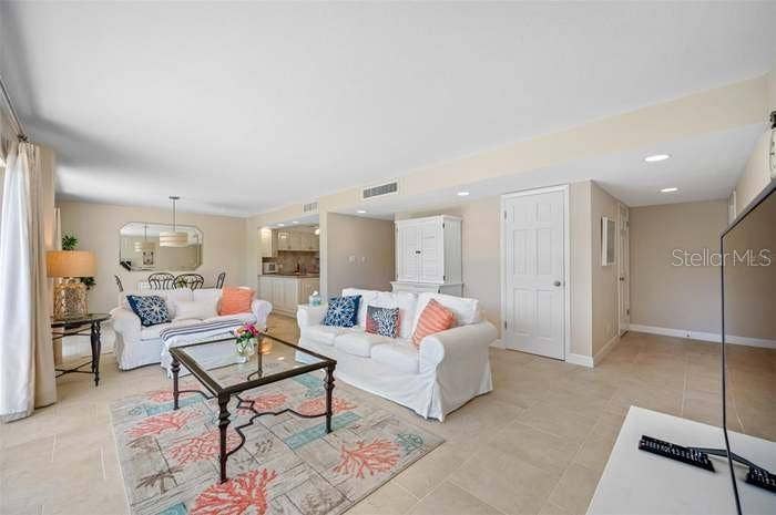 1351 GULF BOULEVARD, #118, Clearwater Beach, FL 33767