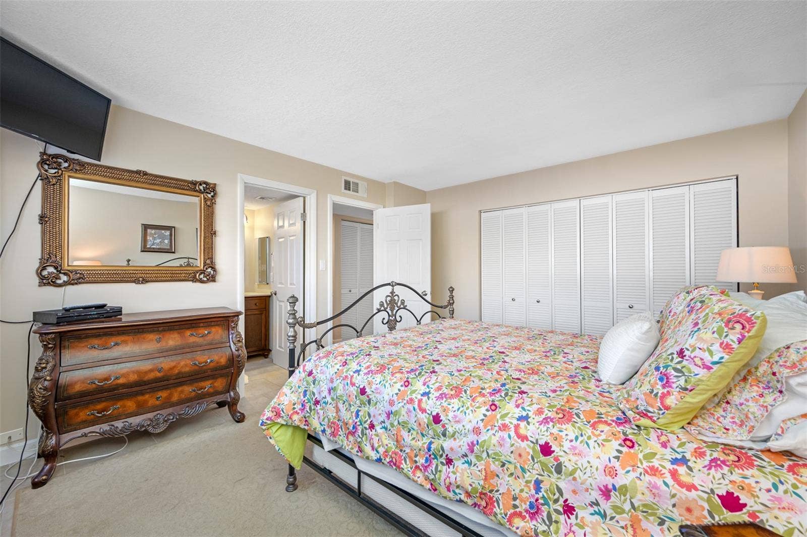 1351 GULF BOULEVARD, #118, Clearwater Beach, FL 33767