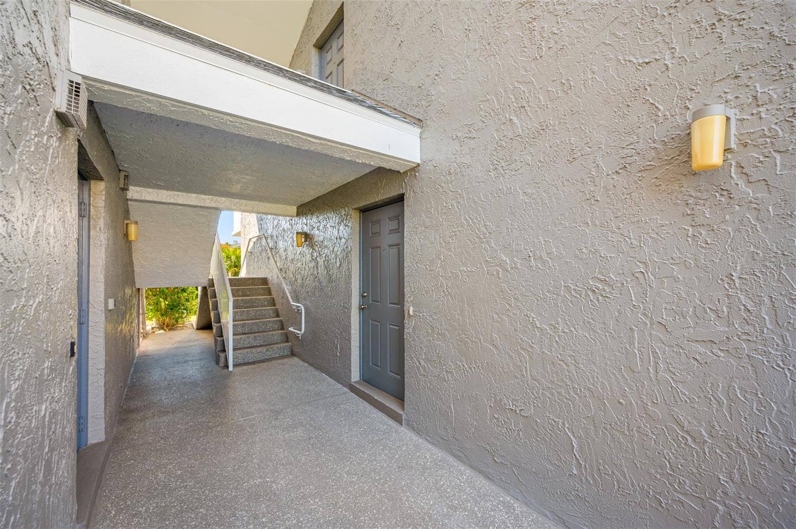 1351 GULF BOULEVARD, #118, Clearwater Beach, FL 33767