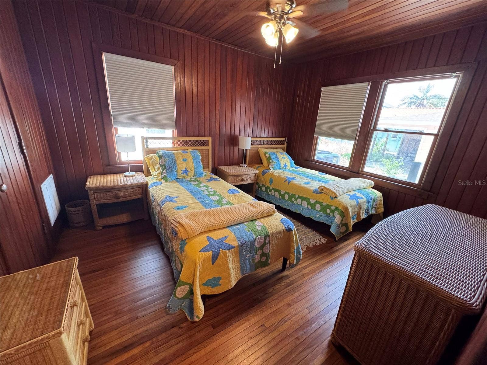 5 82ND AVENUE, Treasure Island, FL 33706 5 82ND AVENUE, Treasure Island, FL 33706